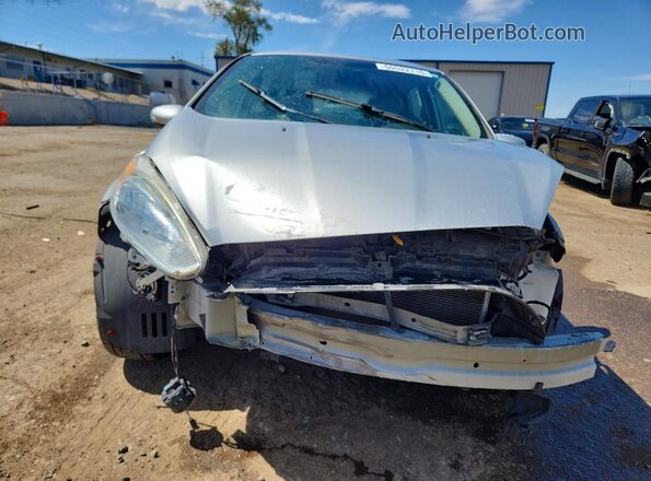 3FADP4FJ3HM138893 2017 FORD FIESTA Silver Դիմացի տեսք