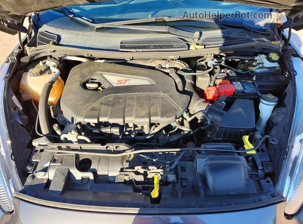 3FADP4GX8JM113562 2018 FORD FIESTA Gray Widok wnętrza z tyłu
