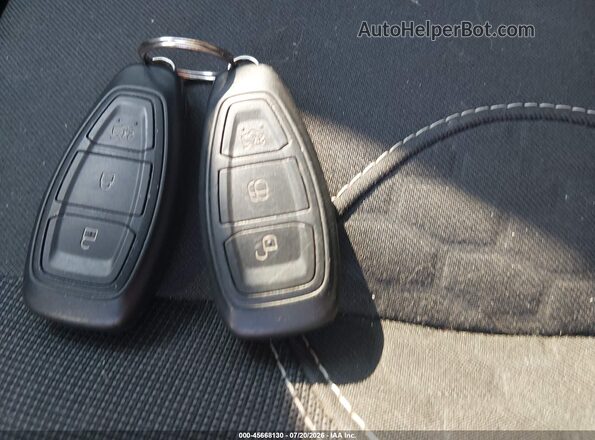 3FADP4GX9HM136763 2017 FORD FIESTA Серый Вид панели приборов