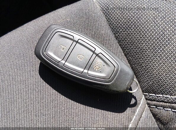 3FADP4GXXJM107777 2018 FORD FIESTA White Вид панелі приладів