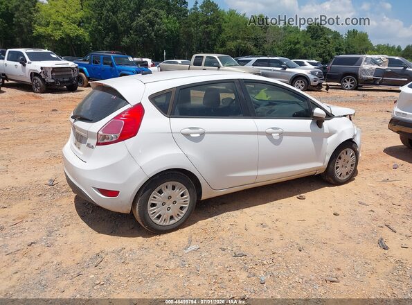 3FADP4TJ3HM146366 2017 FORD FIESTA White Tył prawy