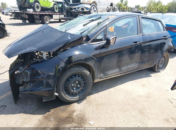 3FADP4TJ9HM159574 2017 FORD FIESTA Black Przód lewy