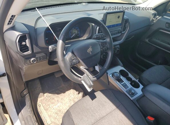 3FMCR9B63RRF11655 2024 FORD BRONCO White Widok deski rozdzielczej