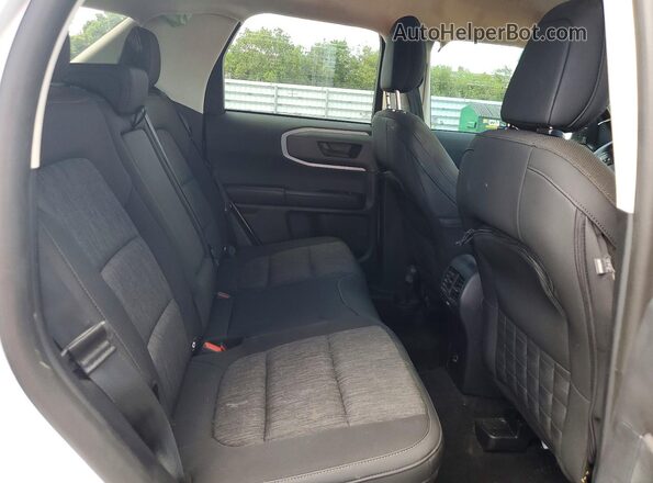 3FMCR9B65PRD94786 2023 FORD BRONCO White Widok wnętrza z tyłu