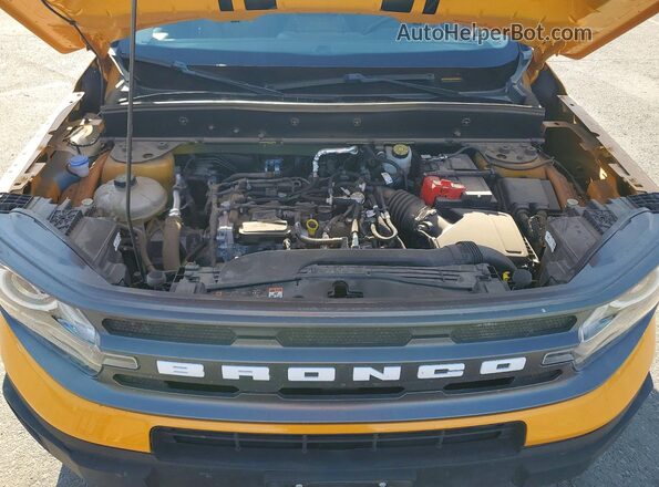 3FMCR9B66PRD62476 2023 FORD BRONCO Yellow Vista del compartimento del motor