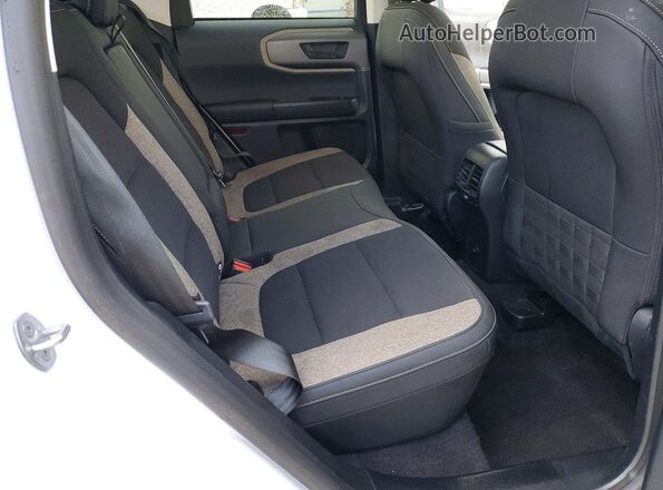 3FMCR9BN2SRE35150 2025 FORD BRONCO White Vista interior trasera