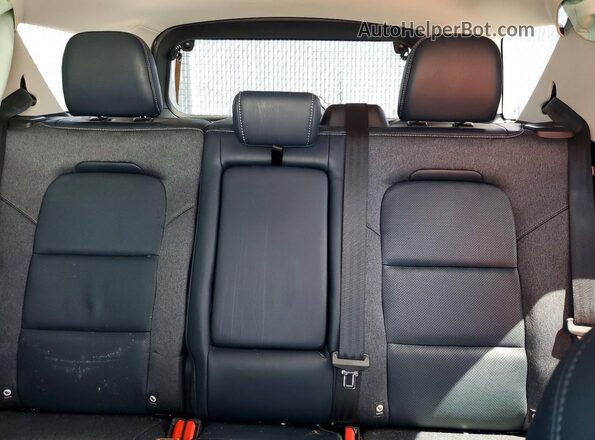 3FMCR9C69MRA74610 2021 FORD BRONCO Silver Rear seats view