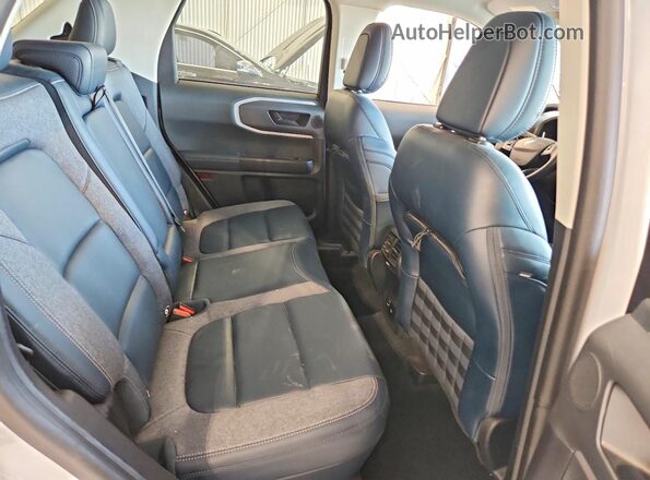 3FMCR9C69PRE07862 2023 FORD BRONCO Белый Вид задних сидений
