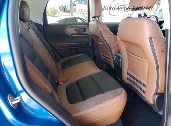 3FMCR9CNXTRE67795 2026 FORD BRONCO Синий Вид задних сидений