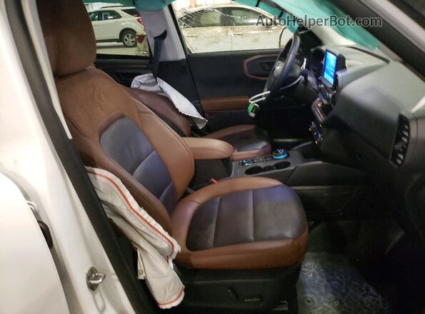 3FMCR9D91RRF37467 2024 FORD BRONCO White Front interior view