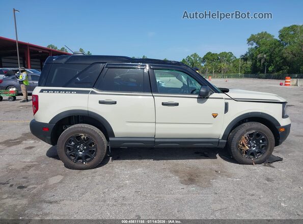 3FMCR9DA7SRF01749 2025 FORD BRONCO SPORT Beige Սալոնի հետևի տեսք