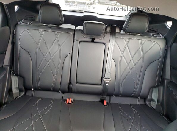 3FMTK1R44SMA36157 2025 FORD MUSTANG White Widok tylnych siedzeń