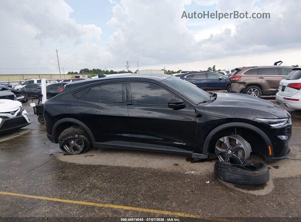 3FMTK1R48PMA77382 2023 FORD MUSTANG MACH-E Black უკანა სალონის ხედი