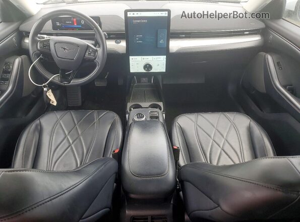 3FMTK1RM8NMA18247 2022 FORD MUSTANG Белый Вид панели приборов