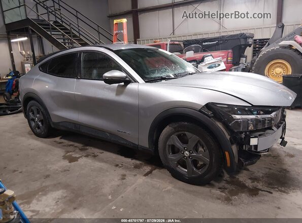 3FMTK1SS0MMA41562 2021 FORD MUSTANG MACH-E Silver Вид задньої частини салону