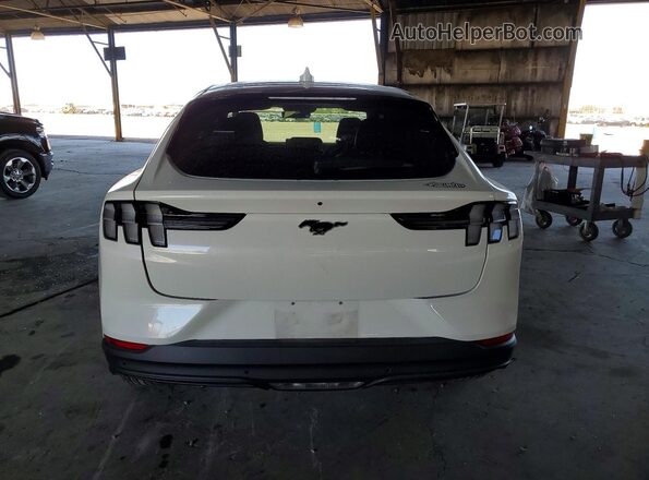 3FMTK1SS9NMA13437 2022 FORD MUSTANG White უკანა ხედი