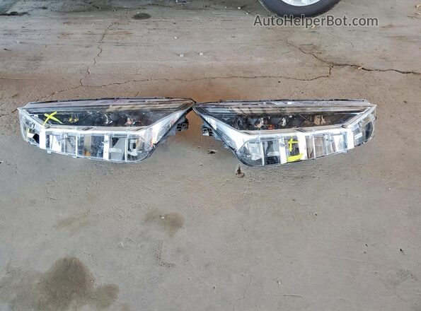 3FMTK1SS9NMA13437 2022 FORD MUSTANG White ძრავის განყოფილების ხედი
