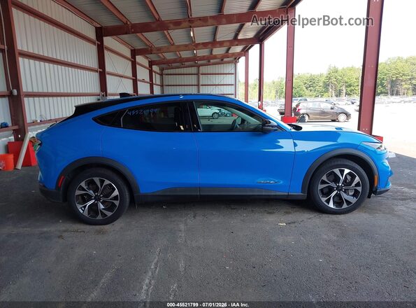 3FMTK1SU5RMA22546 2024 FORD MUSTANG MACH-E Blue 360 interior view