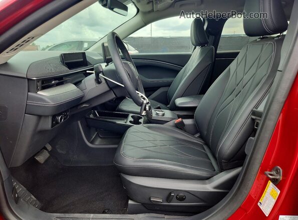 3FMTK2SU3PMA83932 2023 FORD MUSTANG Red წინა სალონის ხედი