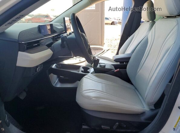 3FMTK3R43PMA85501 2023 FORD MUSTANG White Widok wnętrza z przodu
