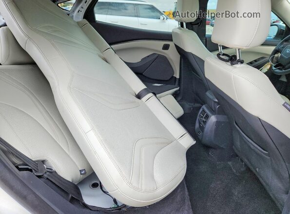 3FMTK3R47RMA06706 2024 FORD MUSTANG White უკანა სავარძლების ხედი