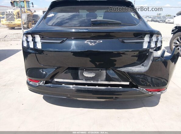 3FMTK3R72MMA03120 2021 FORD MUSTANG MACH-E Black Widok z przodu