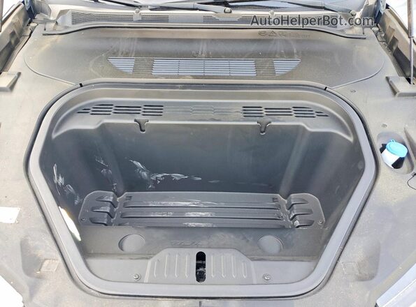 3FMTK3R78RMA51938 2024 FORD MUSTANG Silver Vista interior trasera
