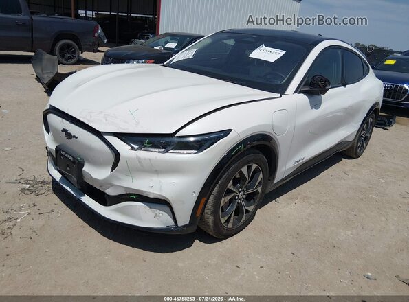 3FMTK3RM2MMA25107 2021 FORD MUSTANG MACH-E White Front left