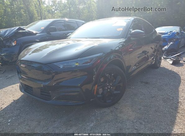3FMTK3SU1PMB02077 2023 FORD MUSTANG MACH-E Black Առջևի ձախ երեք քառորդ տեսարան