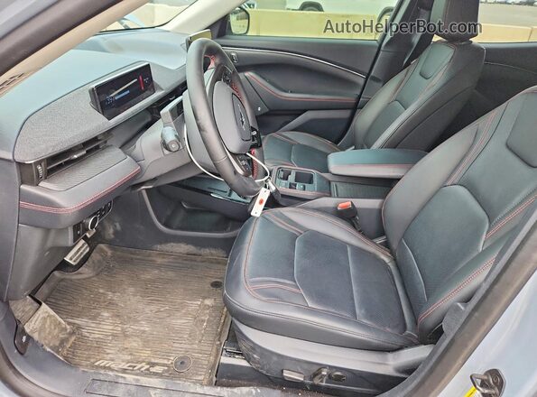 3FMTK3SU5SMA36934 2025 FORD MUSTANG Серый Вид салона спереди