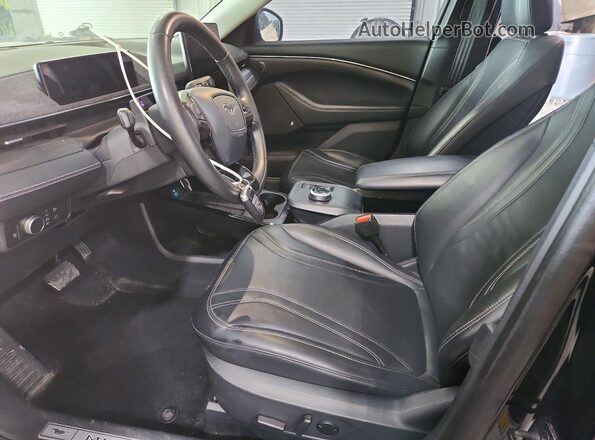 3FMTK3SU7MMA02416 2021 FORD MUSTANG Tan Vista interior delantera