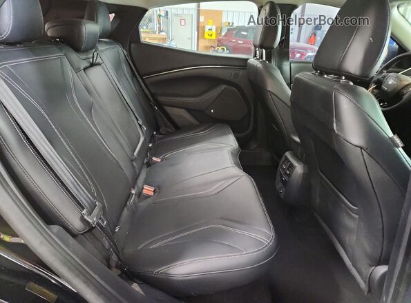 3FMTK3SU7MMA02416 2021 FORD MUSTANG Tan Vista de los asientos traseros