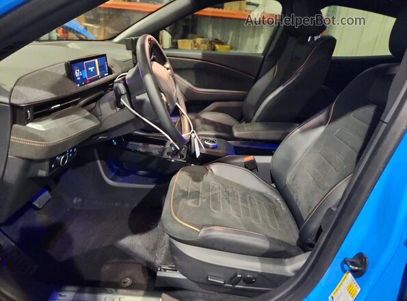 3FMTK4SE4PMA44934 2023 FORD MUSTANG Blue წინა სალონის ხედი