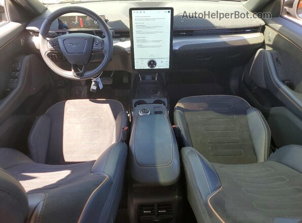 3FMTK4SE7NMA07356 2022 FORD MUSTANG Белый Вид панели приборов
