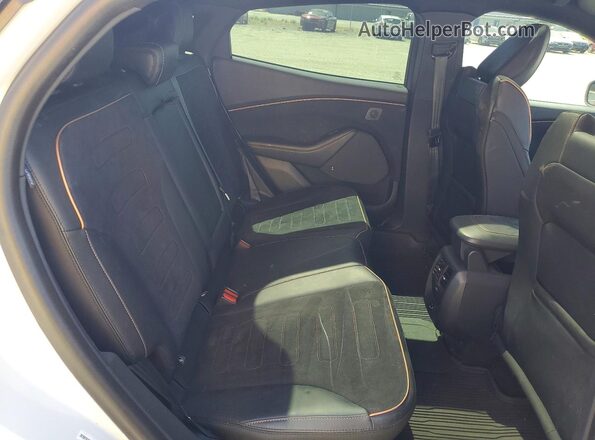 3FMTK4SE7NMA07356 2022 FORD MUSTANG Белый Вид задней части салона