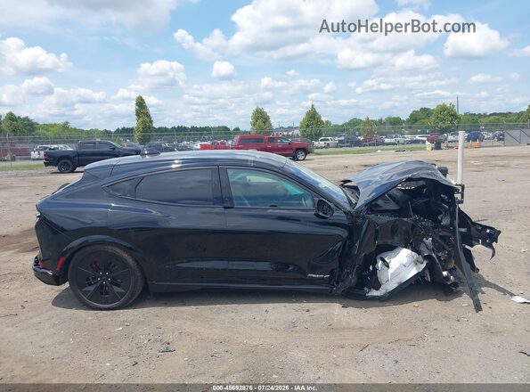 3FMTK4SX2SMA54789 2025 FORD MUSTANG MACH-E Black 360 interior view