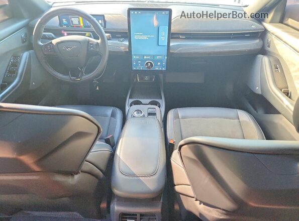 3FMTK4SX3MME03610 2021 FORD MUSTANG Белый Вид панели приборов