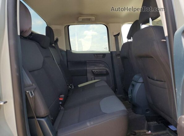 3FTTW8A39RRA92760 2024 FORD MAVERICK Green Widok tylnych siedzeń
