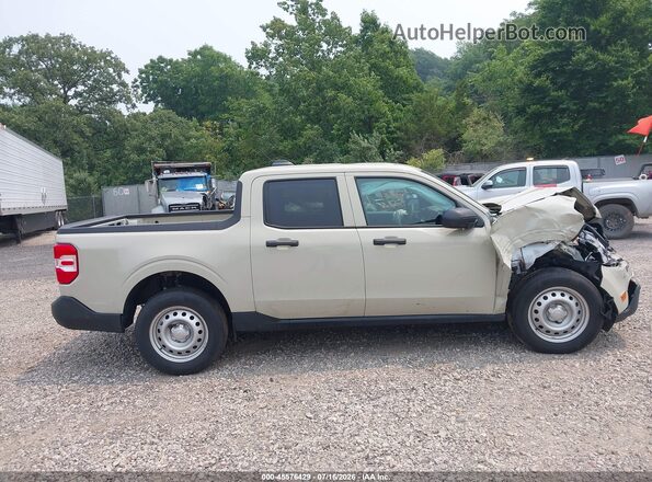 3FTTW8B31SRB65723 2025 FORD MAVERICK Beige Widok wnętrza z tyłu