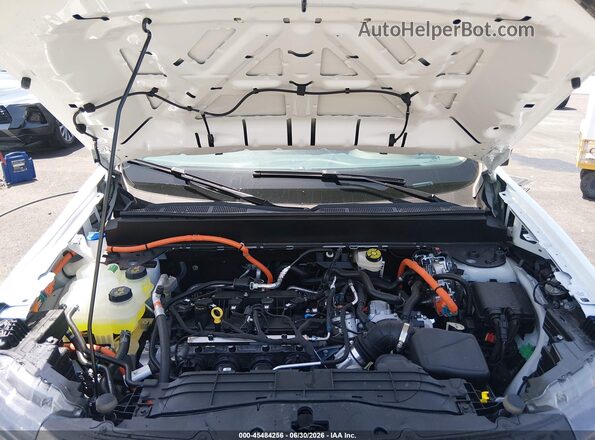 3FTTW8B39TRA82607 2026 FORD MAVERICK White Vista trasera
