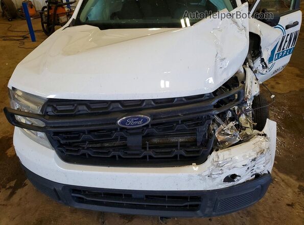 3FTTW8B96RRA61839 2024 FORD MAVERICK White Widok wnętrza z tyłu