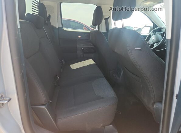3FTTW8BA0SRA24964 2025 FORD MAVERICK Gray Widok tylnych siedzeń