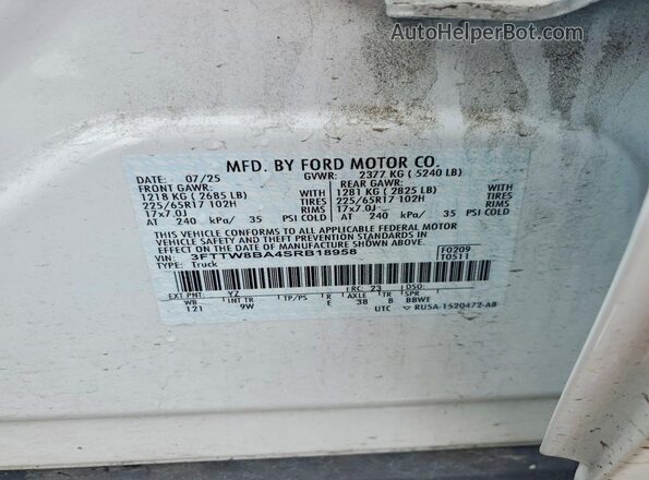 3FTTW8BA4SRB18958 2025 FORD MAVERICK White Vista del compartimento del motor
