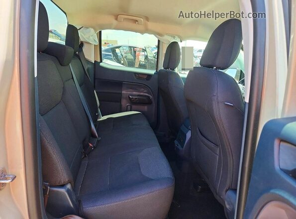 3FTTW8BA8SRB77592 2025 FORD MAVERICK Beige Հետևի նստատեղերի տեսք