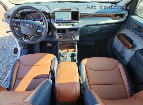 3FTTW8E38PRB04131 2023 FORD MAVERICK Белый Вид панели приборов