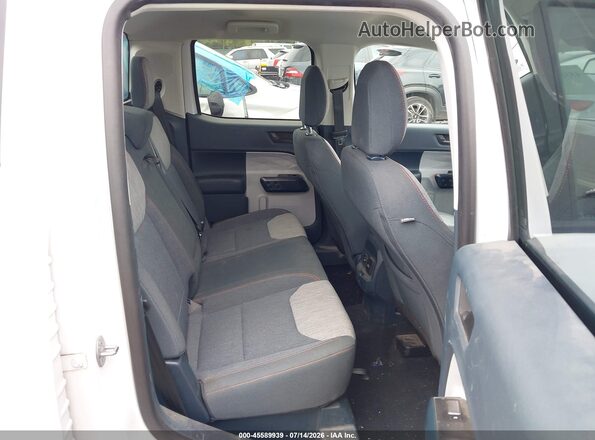 3FTTW8E90PRA60386 2023 FORD MAVERICK White VIN կոդի պիտակի տեսք
