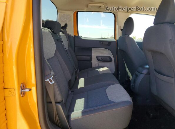 3FTTW8F91NRA05358 2022 FORD MAVERICK Yellow Vista de los asientos traseros