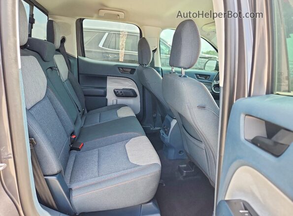 3FTTW8F91NRA09992 2022 FORD MAVERICK Gray Rear seats view