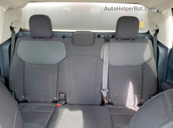3FTTW8F94PRA73673 2023 FORD MAVERICK White Widok tylnych siedzeń