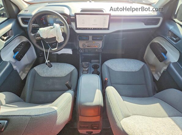3FTTW8H35SRA97143 2025 FORD MAVERICK Серый Вид панели приборов